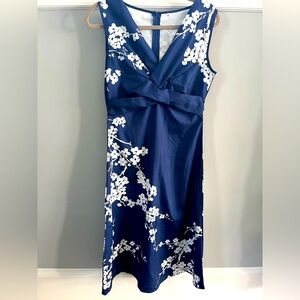 NWOT Lightweight Floral Dress